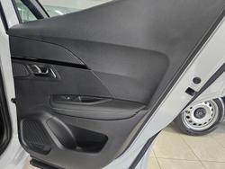 2025 Peugeot 2008 GT Hybrid