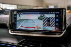 2025 Peugeot 2008 GT Hybrid