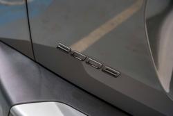 2025 Peugeot 2008 GT Hybrid