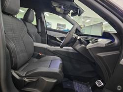 2025 Peugeot 3008 Allure Hybrid P64 MY25 Okenite White