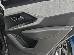 2025 Peugeot 3008 Allure Hybrid