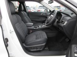 2025 Mitsubishi Outlander PHEV Aspire