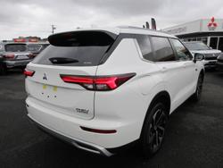2025 Mitsubishi Outlander PHEV Aspire