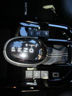 2025 Isuzu D-MAX BLADE