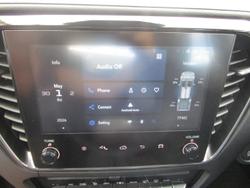 2025 Isuzu D-MAX BLADE