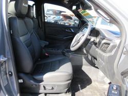 2025 Isuzu D-MAX BLADE