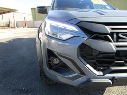 2025 Isuzu D-MAX BLADE