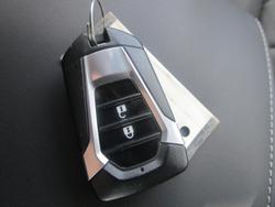 2025 Isuzu D-MAX BLADE