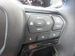 2025 Isuzu D-MAX BLADE