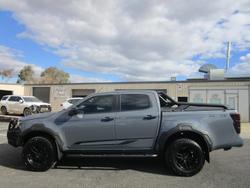 2025 Isuzu D-MAX BLADE