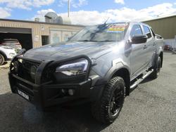 2025 Isuzu D-MAX BLADE