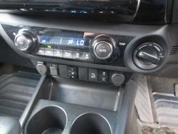 2021 Toyota Hilux Rugged X