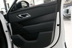 2024 Land Rover Range Rover Velar P250 Dynamic SE L560 MY25.5 AWD Fuji White
