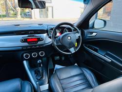 2014 Alfa Romeo Giulietta Progression Series 0 Grey