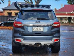 2015 Ford
Everest Trend