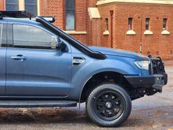 2015 Ford
Everest Trend