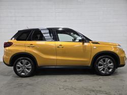 2024 Suzuki
Vitara