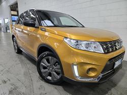 2024 Suzuki
Vitara