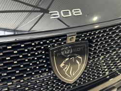 2025 Peugeot 308 GT Hybrid