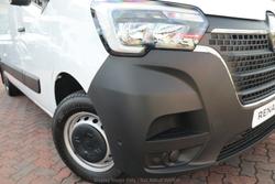 2024 Renault
Master Pro 110kW