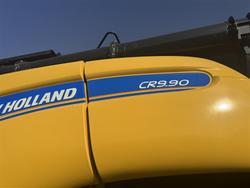 2015 New Holland Cr9.90