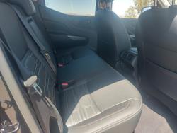 2025 Nissan
                Navara PRO-4X Warrior