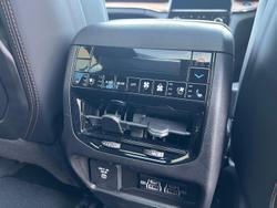 2022 Jeep
Grand Cherokee L Summit Reserve