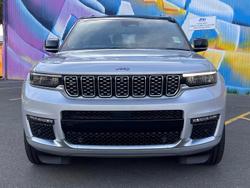2022 Jeep
Grand Cherokee L Summit Reserve