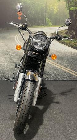 2025 Royal Enfield CLASSIC 650 Chrome