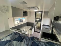 2025 JB Caravans 16' Gator Off Road Hybrid Save $29,510 Was $119,500