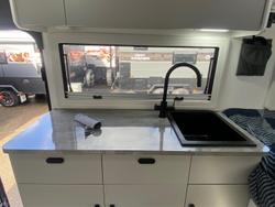 2025 JB Caravans 16' Gator Off Road Hybrid