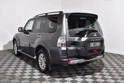 2017 Mitsubishi
Pajero GLX