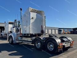 2015 Kenworth T909 Prime Mover