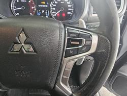 2016 Mitsubishi
Pajero Sport Exceed