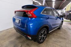 2018 Mitsubishi
                Eclipse Cross LS