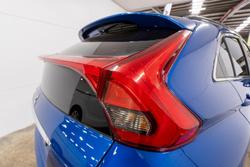 2018 Mitsubishi
                Eclipse Cross LS