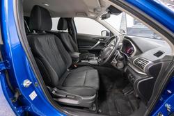2018 Mitsubishi
                Eclipse Cross LS