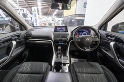 2018 Mitsubishi
                Eclipse Cross LS