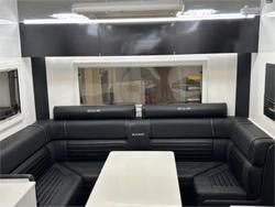 2021 Zone RV SUMMIT Black