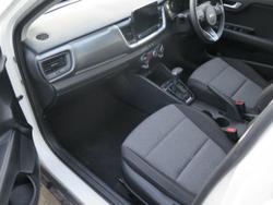 2023 Kia
Stonic S