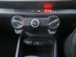 2023 Kia
Stonic S