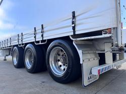 2016 Vawdrey St3 20 Pallet Drop Deck Mezzaine R/T