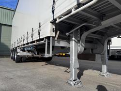 2016 Vawdrey St3 20 Pallet Drop Deck Mezzaine R/T