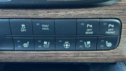 2020 RAM
1500 Laramie