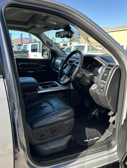 2020 RAM
1500 Laramie