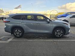 2023 Toyota
Kluger GXL