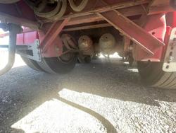 2010 Maxitrans Retractable Triaxle Skel Lead Trailer