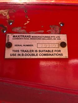 2010 Maxitrans Retractable Triaxle Skel Lead Trailer