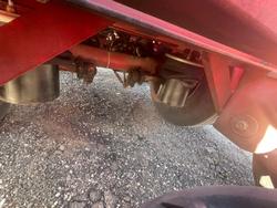 2010 Maxitrans Retractable Triaxle Skel Lead Trailer