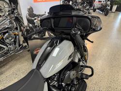 2025 Harley-Davidson Street Glide 117 (FLHX) Touring Grey